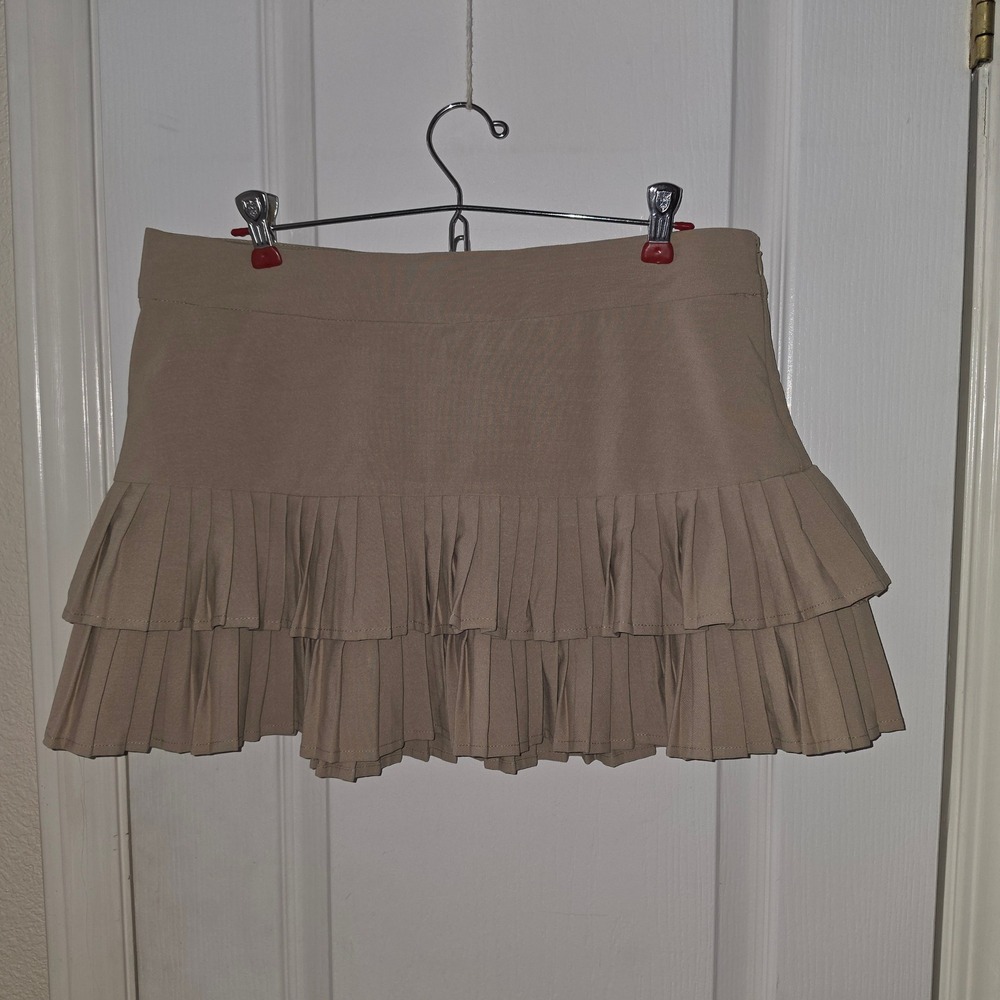 Wild Fable Tan Pleated Tiered Mini Skirt Side Zip Stretch Size M NWT